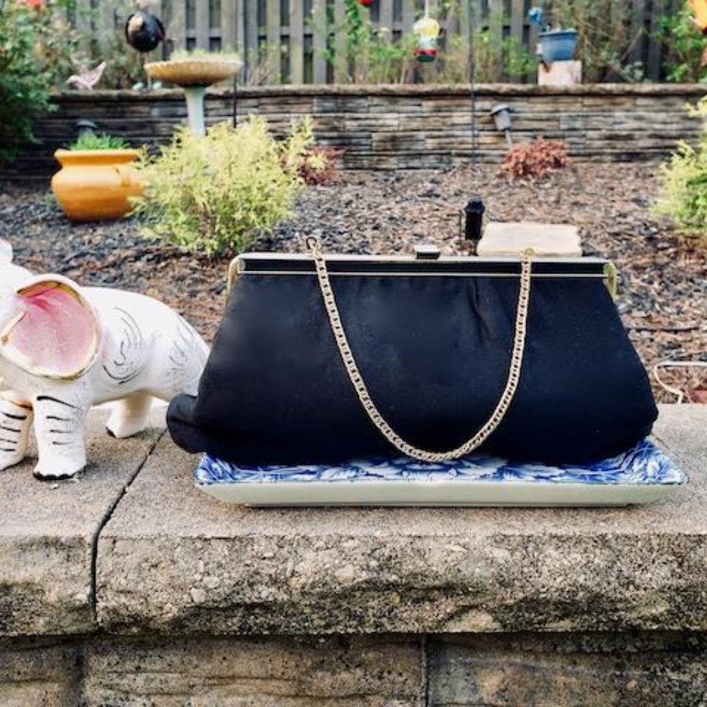 1950s Harry Levine HL USA Black Fabric Evening Clu